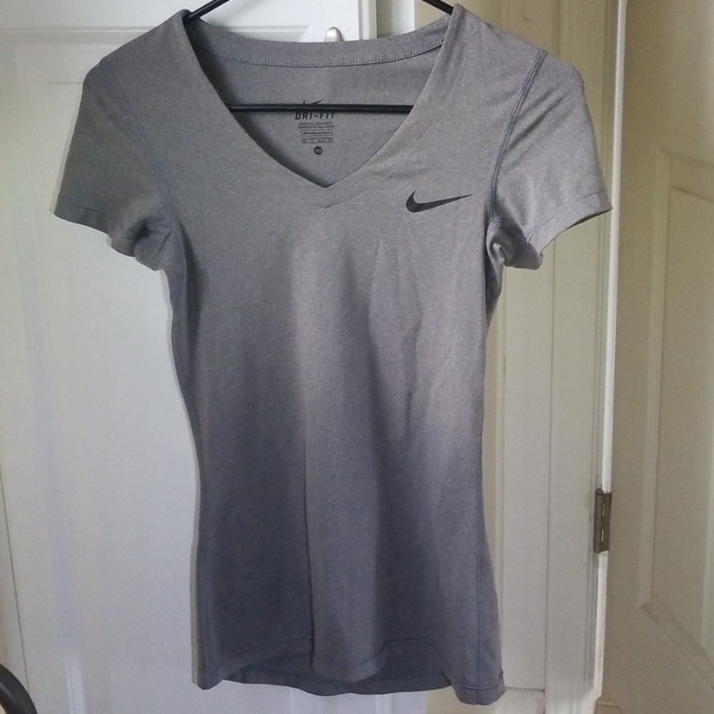 Nike Pro Dri-Fit V-Neck